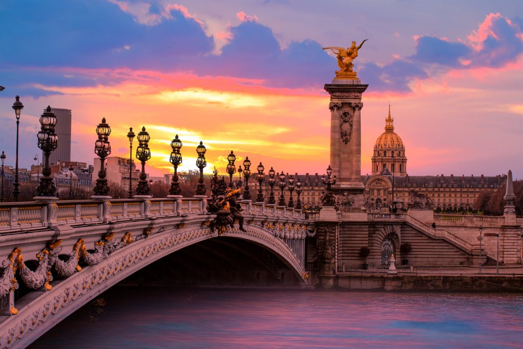 Alexandre Bridge, Paris